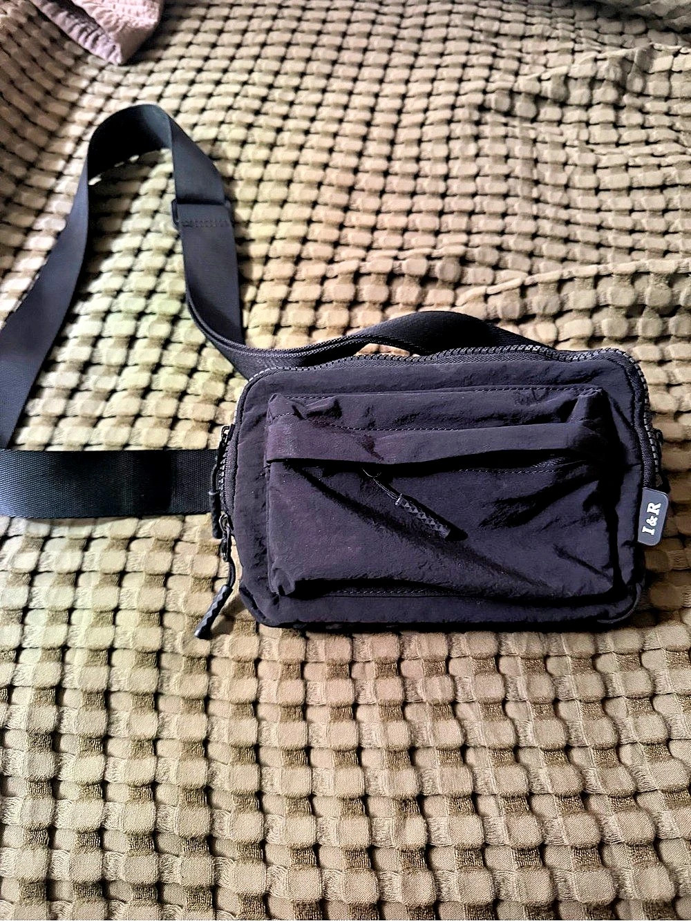 Tumi Crossbody Bag in Black